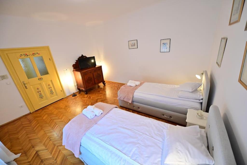 Flh - Althaus Apartament